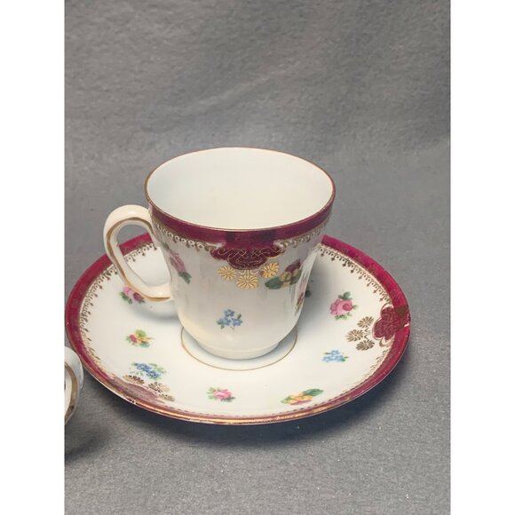 Victoria Austria Vintage Porcelain 3 Tea Cup & 2 Saucer Set - Picture 4 of 16